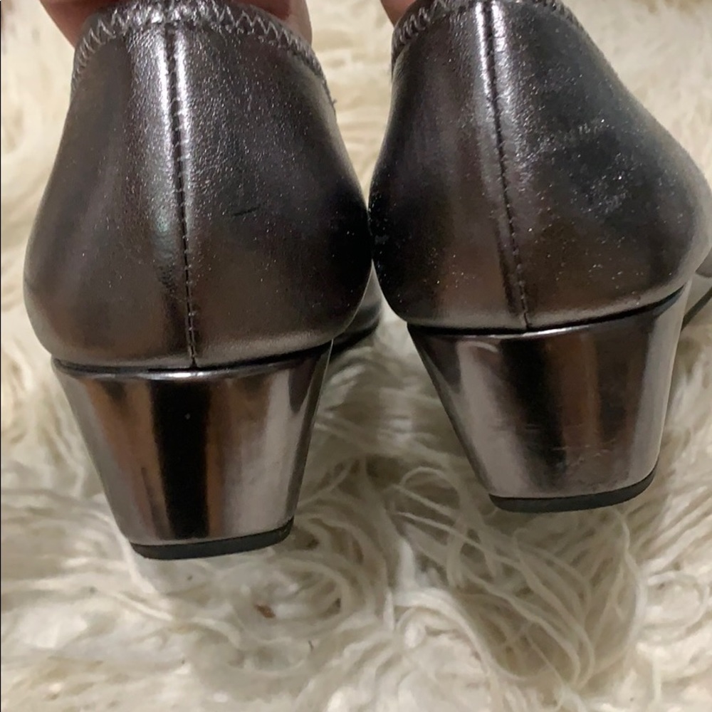 Shoes - Picture 3 of 6